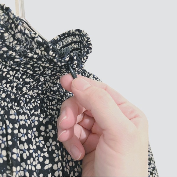 Reformation • Georgina Dress in Ansel - Picture 15 of 16